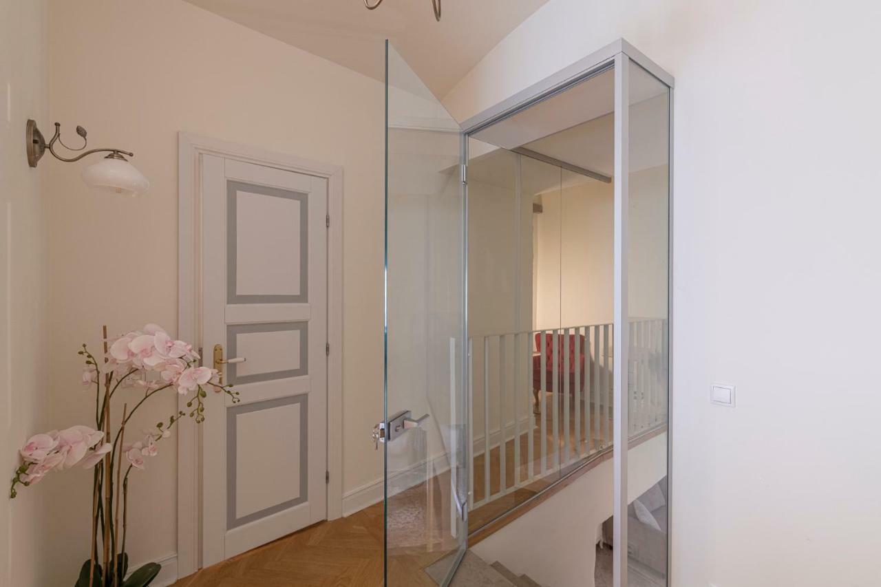 Tallinn Housing 2 Bdr 2 Bathroom With Sauna At Carl Engel Luxury House Экстерьер фото